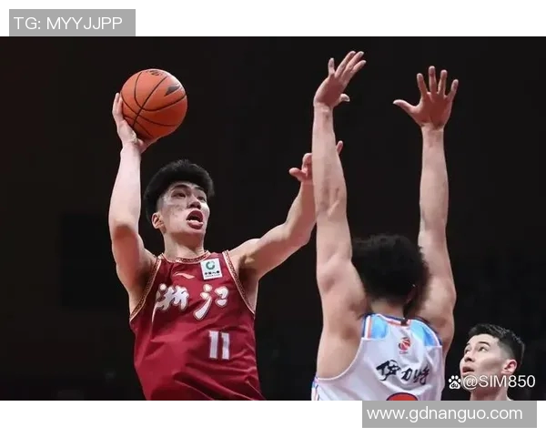 乐平篮球明星的奋斗历程与辉煌成就揭示了青春与梦想的无限可能